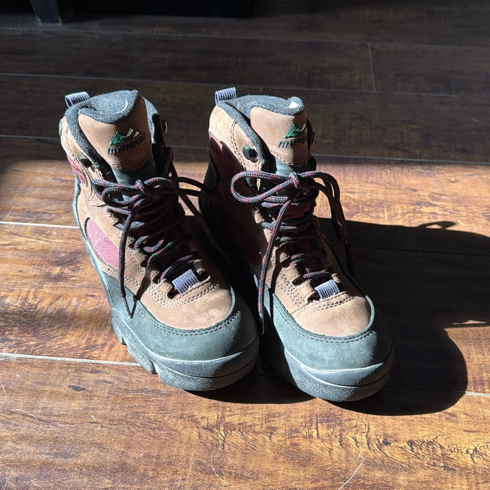 Montrail hiking boots -6-